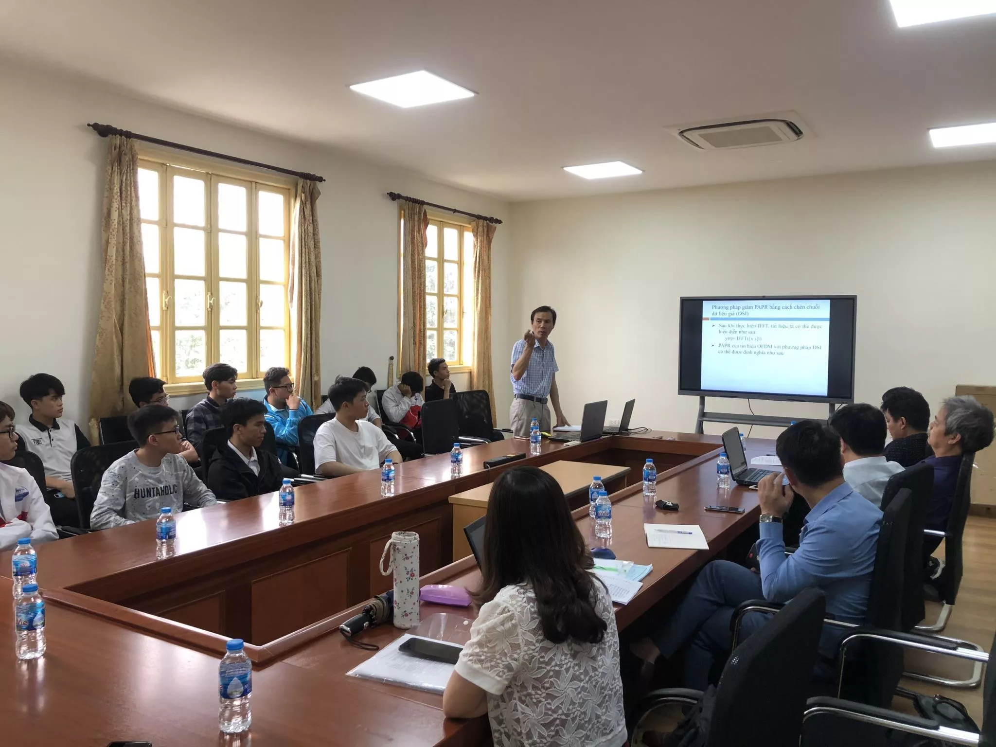 Hội thảo tháng 3/2021 của nhóm Nghiên cứu mạnh Trường Đại học Thủy lợi (TLU)