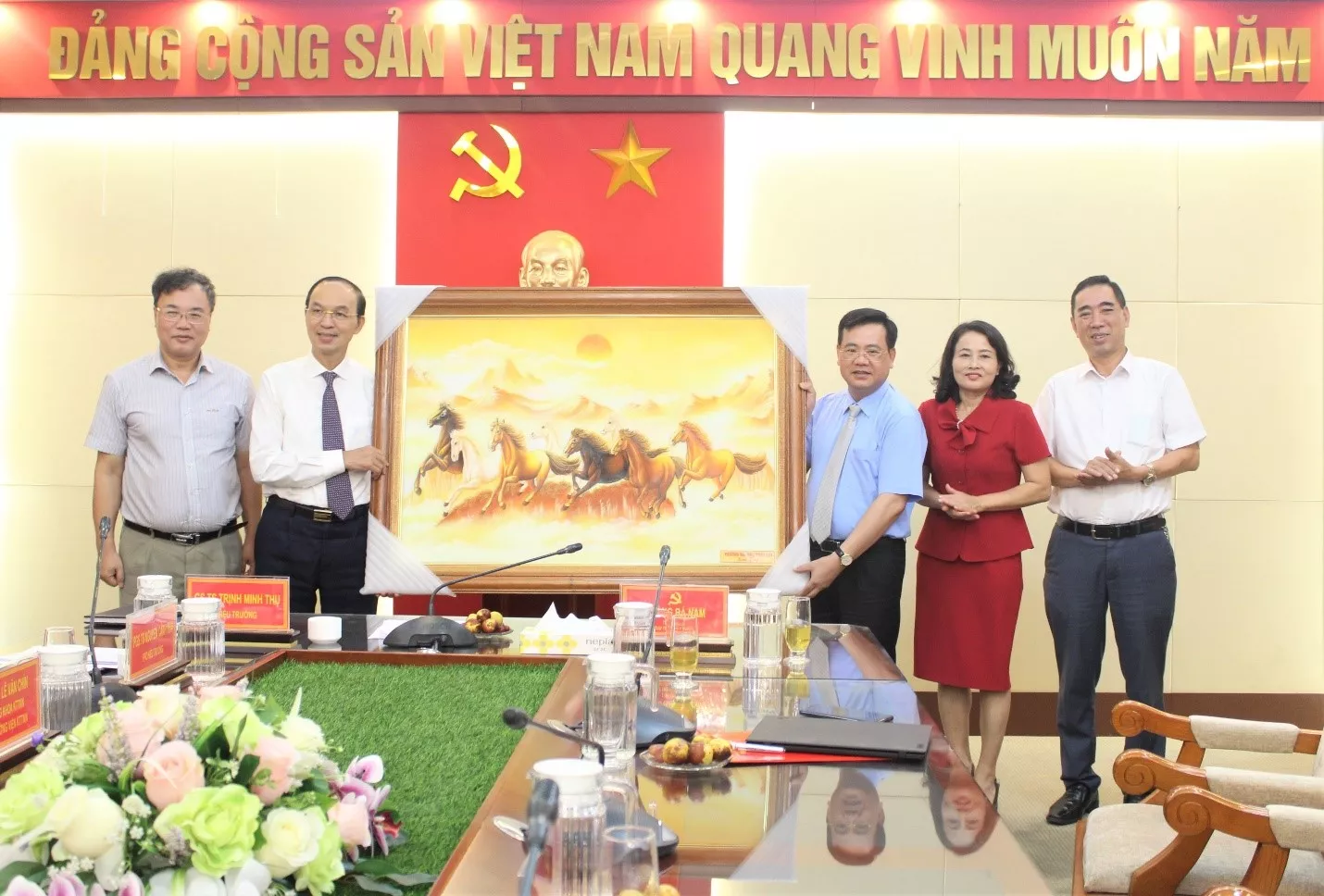 Trường Đại học Thủy lợi làm việc với lãnh đạo TP Móng Cái, tỉnh Quảng Ninh về một số hoạt động phục vụ phát triển kinh tế xã hội và cộng đồng