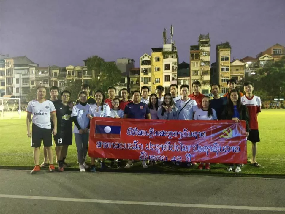 Gặp mặt Lưu học sinh nước ngoài nhân dịp Quốc khánh
