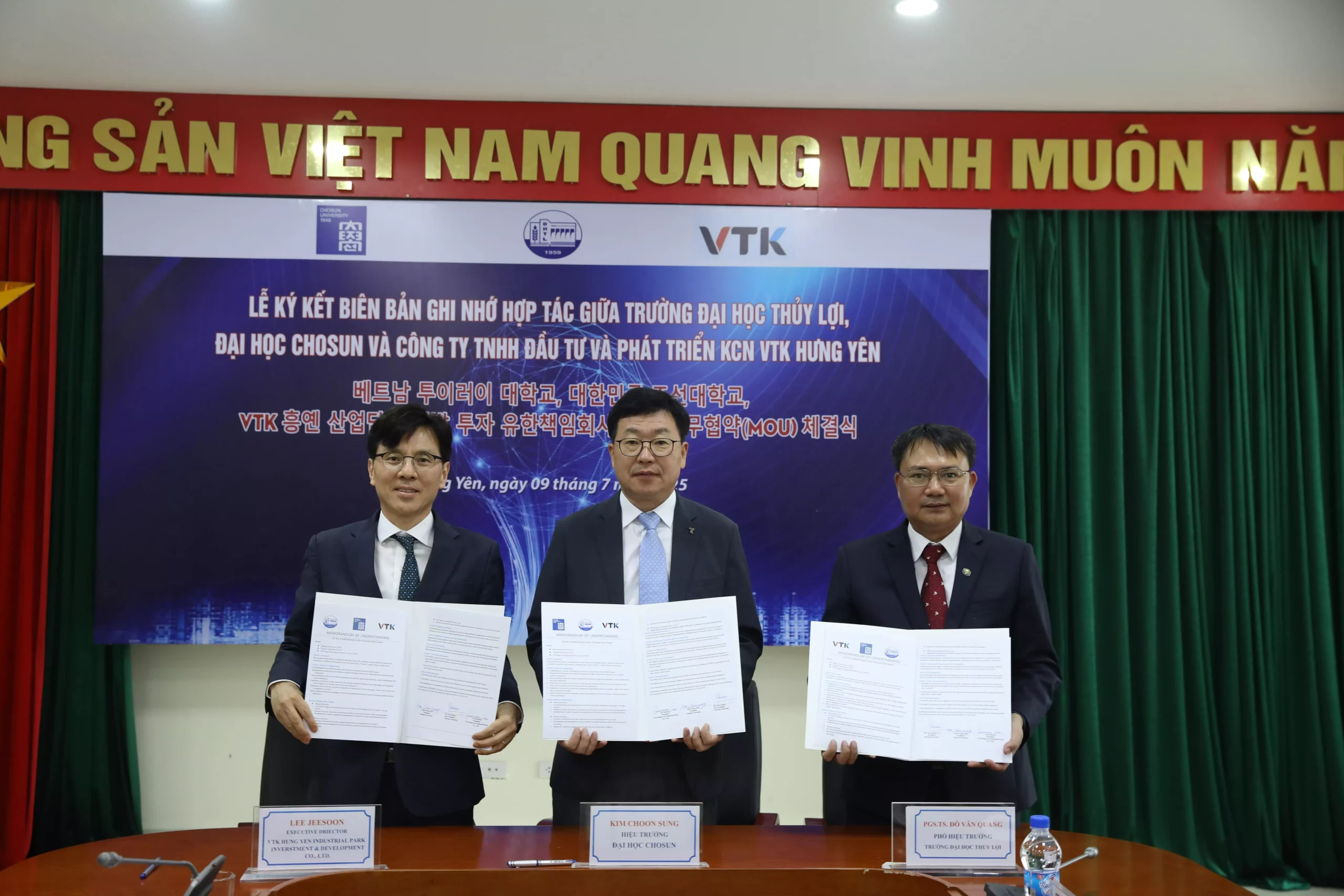 Thuyloi University Strengthens Effective Cooperation with Chosun University and Korean Enterprises