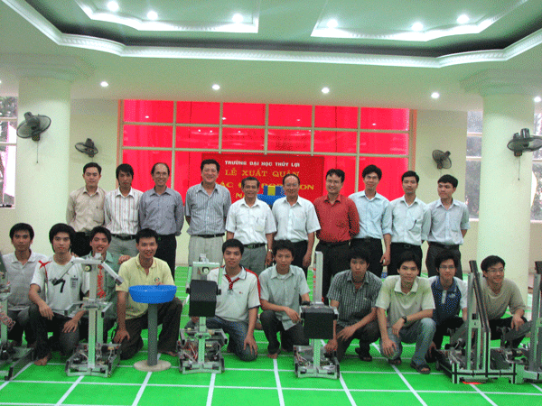 Thuỷ lợi vào mùa Robocon