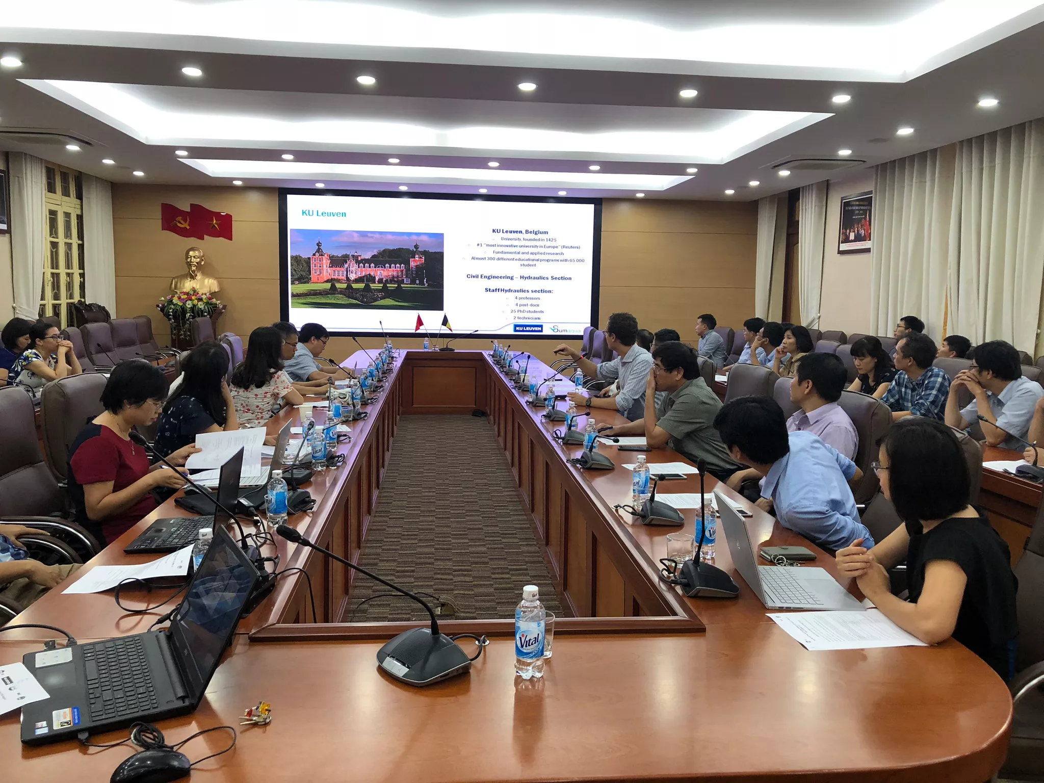 Hội thảo chuyên đề về “An toàn đập và Quản lý hiểm họa thiên nhiên”