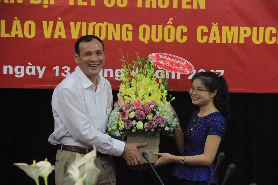 Gặp mặt LHS nhân dịp Tết cổ truyền nước CHDCND Lào và Vương quốc Campuchia