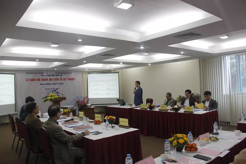 NCS Đặng Quốc Tuấn bảo vệ luận án tiến sĩ cấp trường