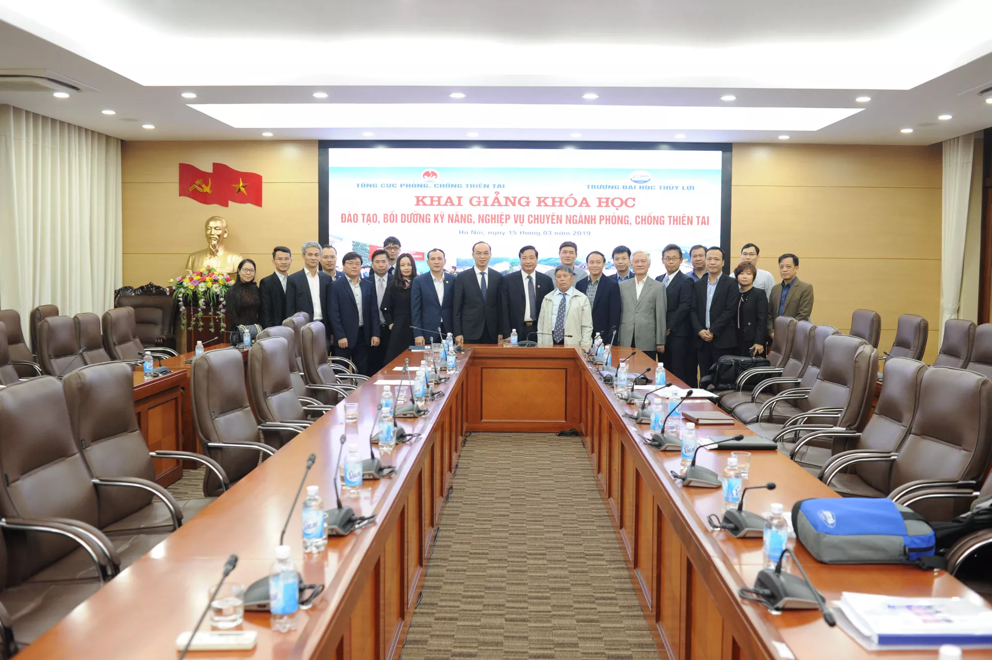 Đào tạo, bồi dưỡng kỹ năng, nghiệp vụ chuyên ngành phòng, chống thiên tai