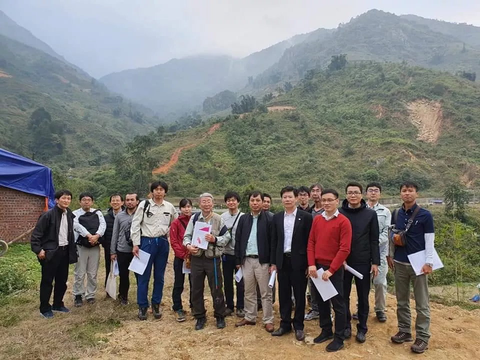 Đề tài Nghị định thư “Nghiên cứu thiết lập hệ thống quan trắc theo thời gian thực phục vụ cảnh báo sớm trượt lở đất”
