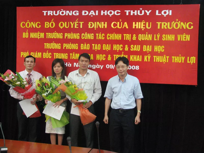 Công bố Quyết định bổ nhiệm Trưởng P3, P7, Phó Giám đốc TTKH và TKKTTL