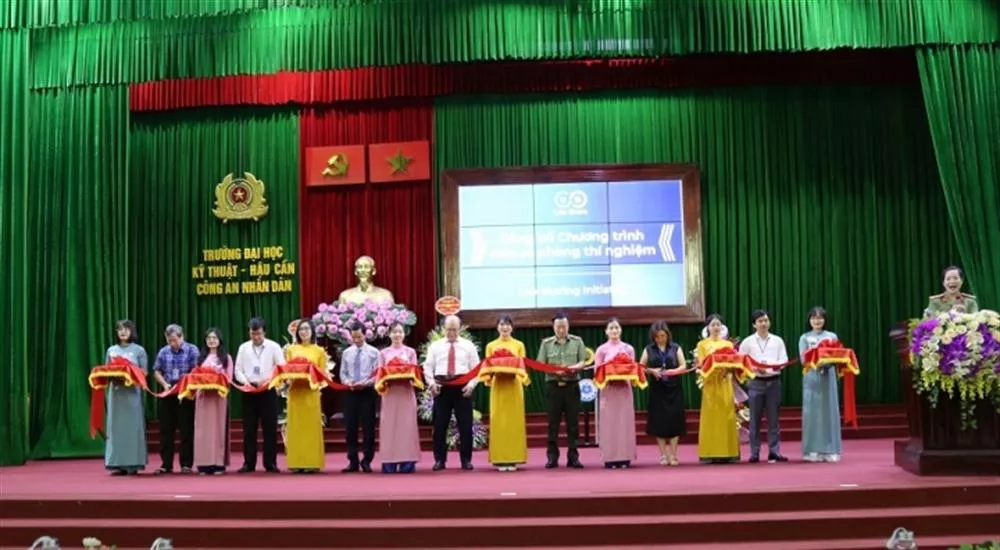 Hội thảo “Chuyển đổi số tại Việt Nam và chủ quyền quốc gia trên không gian mạng”