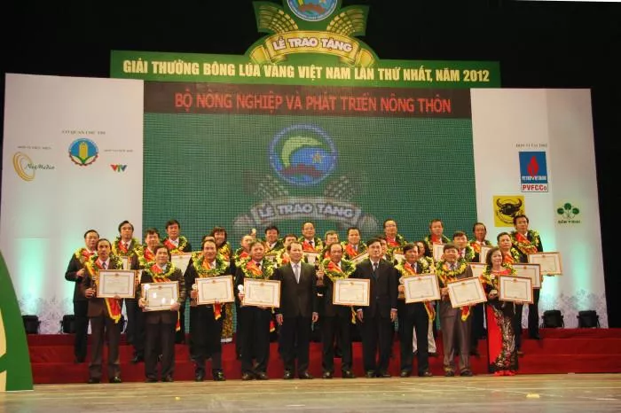 “ Bông Lúa Vàng” – nơi mái trường Thủy lợi