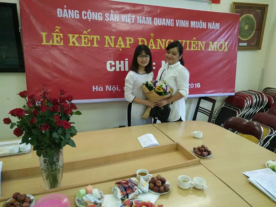 Ba nữ sinh xuất sắc đều tên là Mai