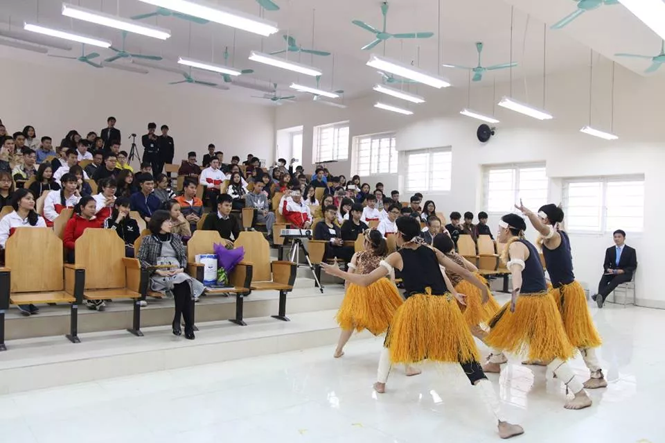 Ngày hội tư vấn tuyển sinh và Hội trại Thanh, thiếu niên năm 2017