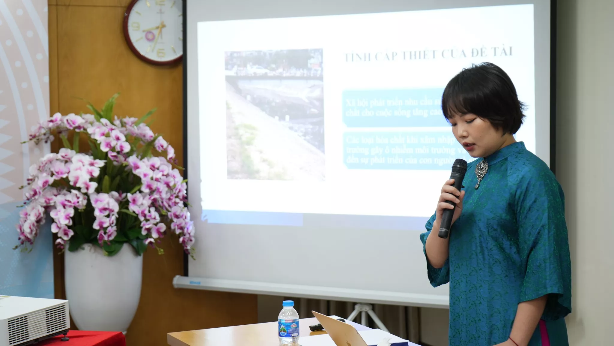 NCS Tô Xuân Quỳnh bảo vệ luận án tiến sĩ
