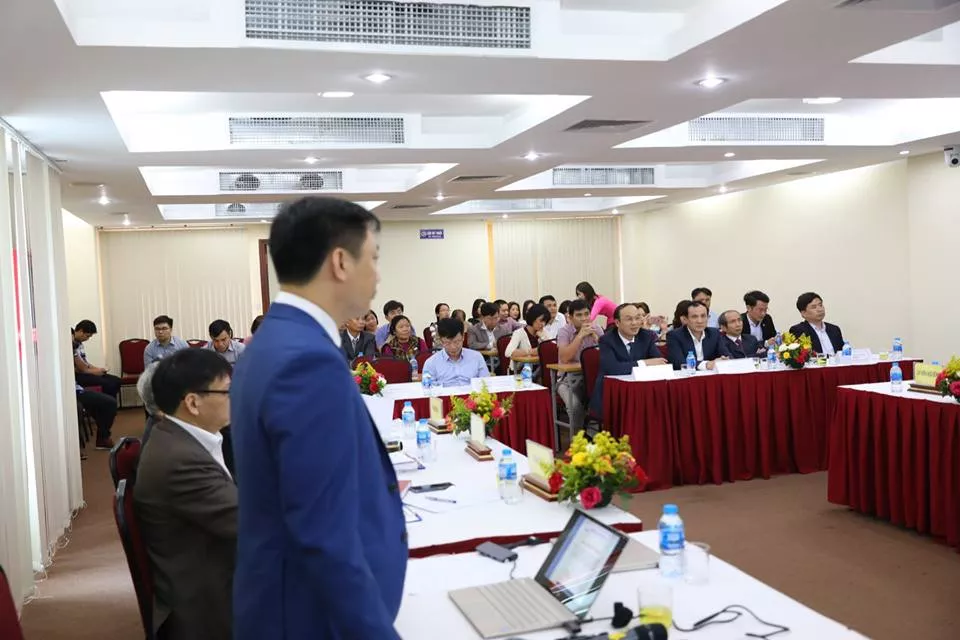 NCS Trần Khắc Thạc bảo vệ luận án tiến sĩ cấp trường