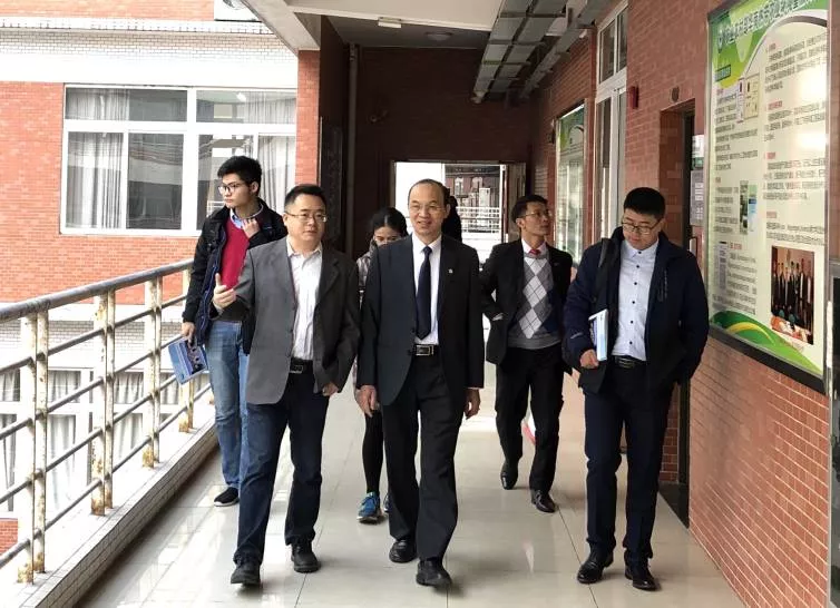 Tăng cường hợp tác đào tạo, nghiên cứu khoa học với Trung Quốc