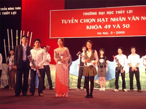 Tin về đêm chung kết tuyển chọn hạt nhân văn nghệ Khóa 49 và 50 ngày 25.3.2009