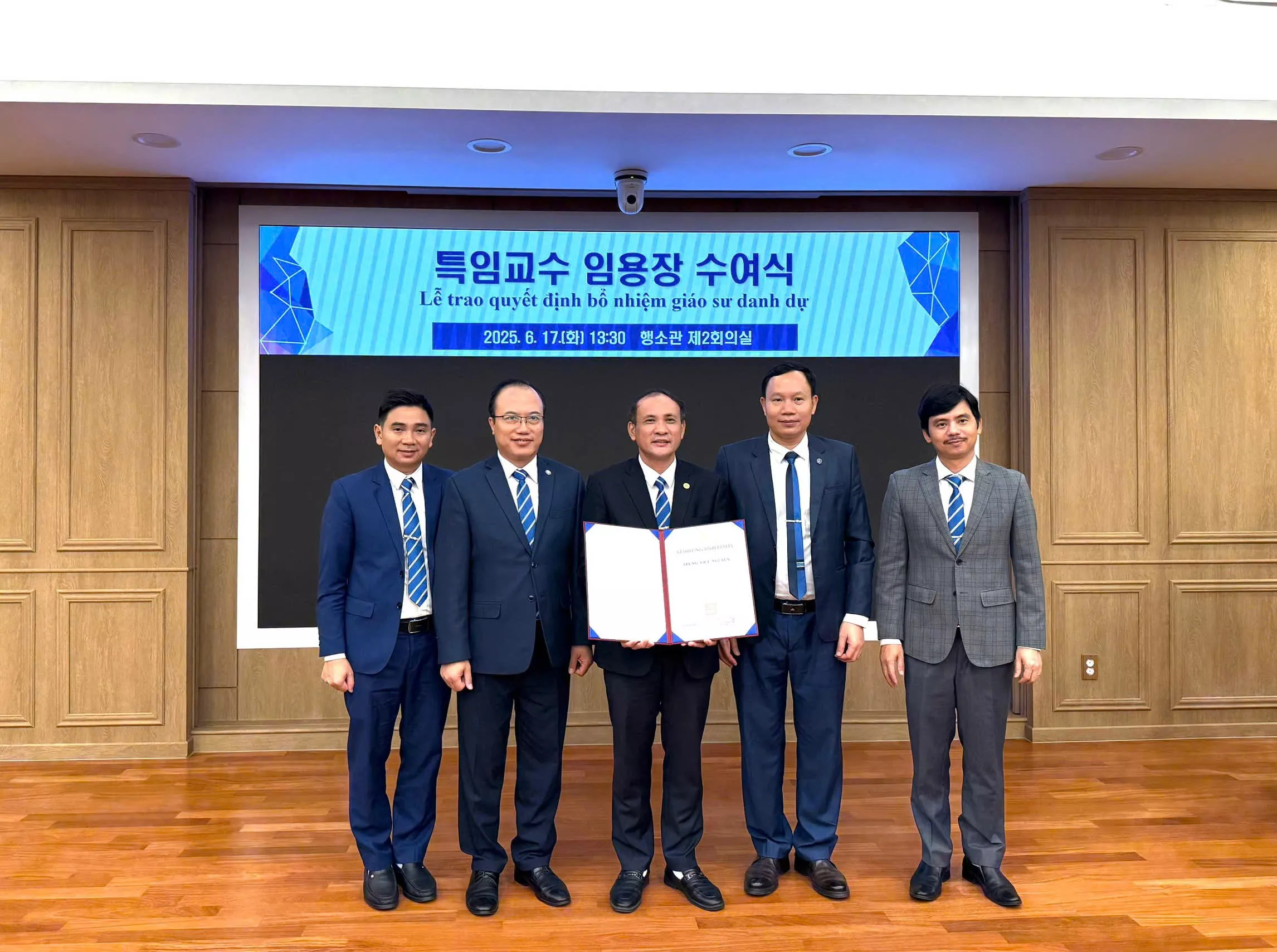 Prof. Dr. Nguyen Trung Viet appointed Distinguished Professor at Keimyung University, South Korea
