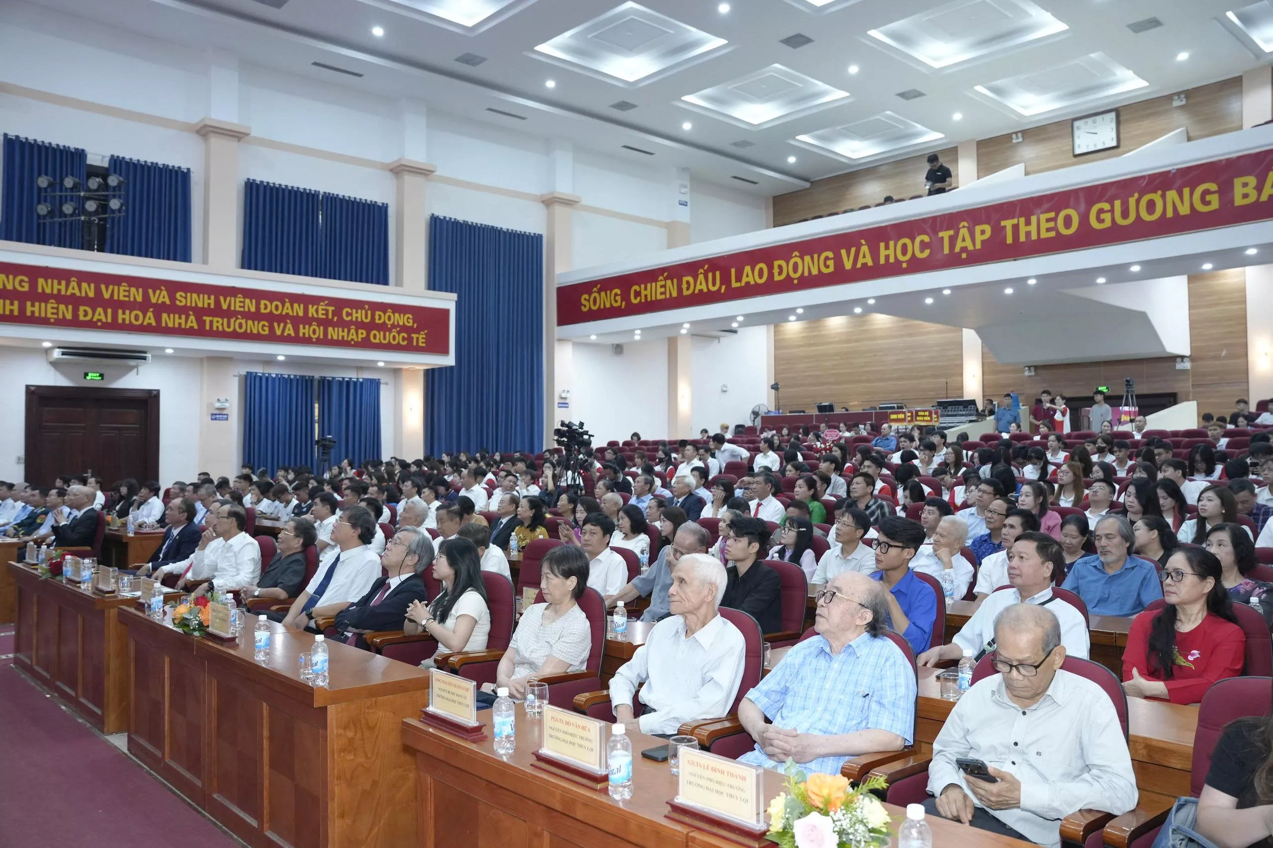 Tri ân “Gia đình Thủy lợi – Thuyloi’s Family” và gặp mặt các Chi hội cựu sinh viên các tỉnh