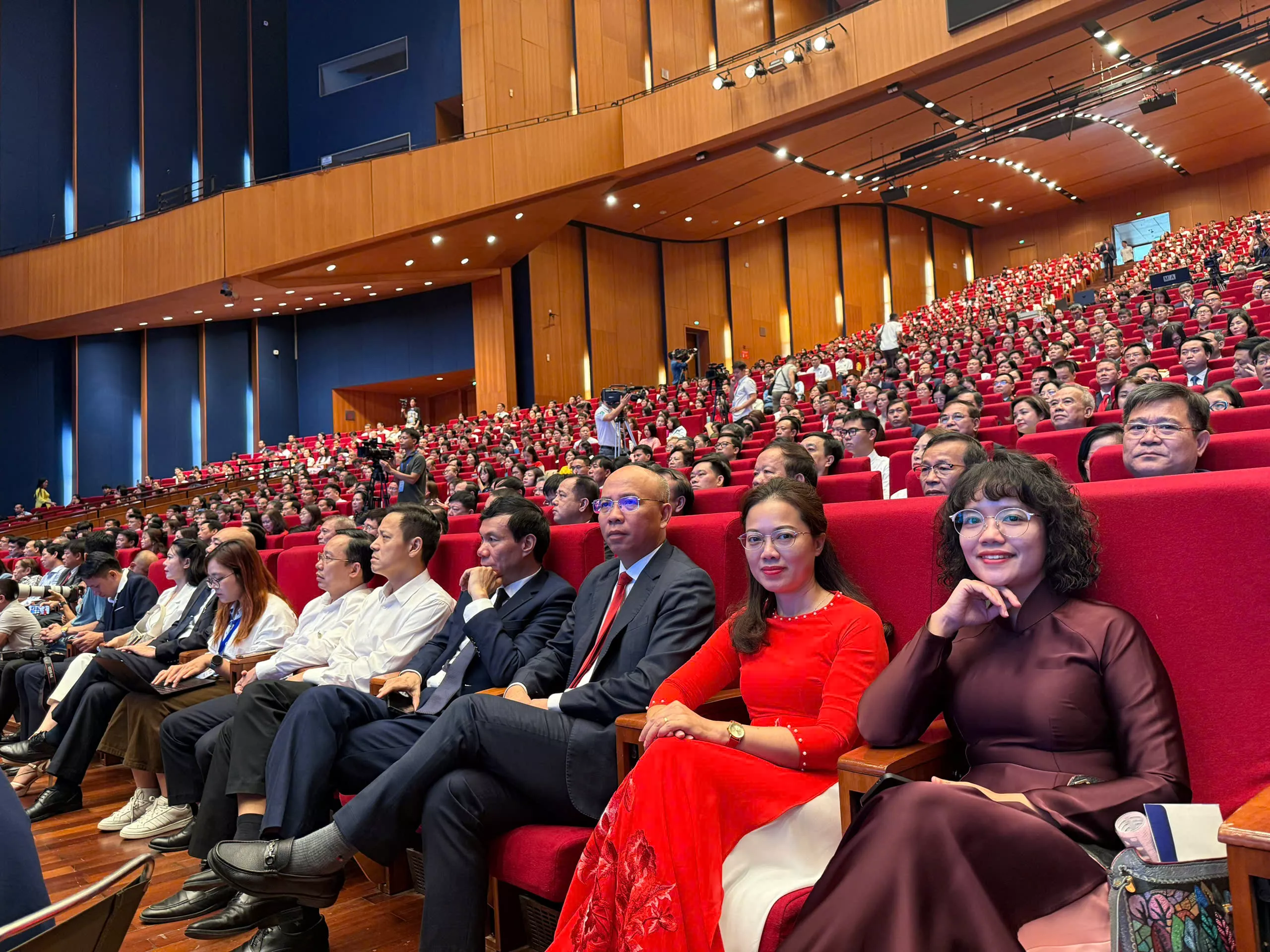 Rộn ràng không khí ngày khai giảng năm học mới 2025-2026