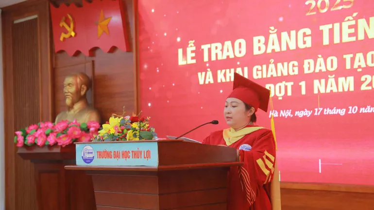 Trường Đại học Thủy lợi tổ chức trao bằng Tiến sĩ, Thạc sĩ và Khai giảng đào tạo sau đại học đợt 1 năm 2025