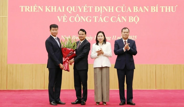 Cựu sinh viên Trần Huy Tuấn được bầu làm Phó Bí thư Tỉnh ủy Ninh Bình