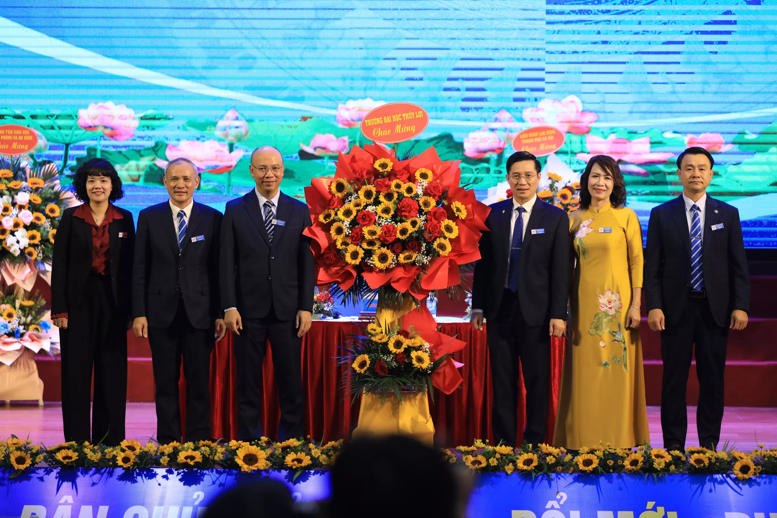 Đại hội đại biểu Công đoàn Trường Đại học Thủy lợi lần thứ XXXI thành công tốt đẹp