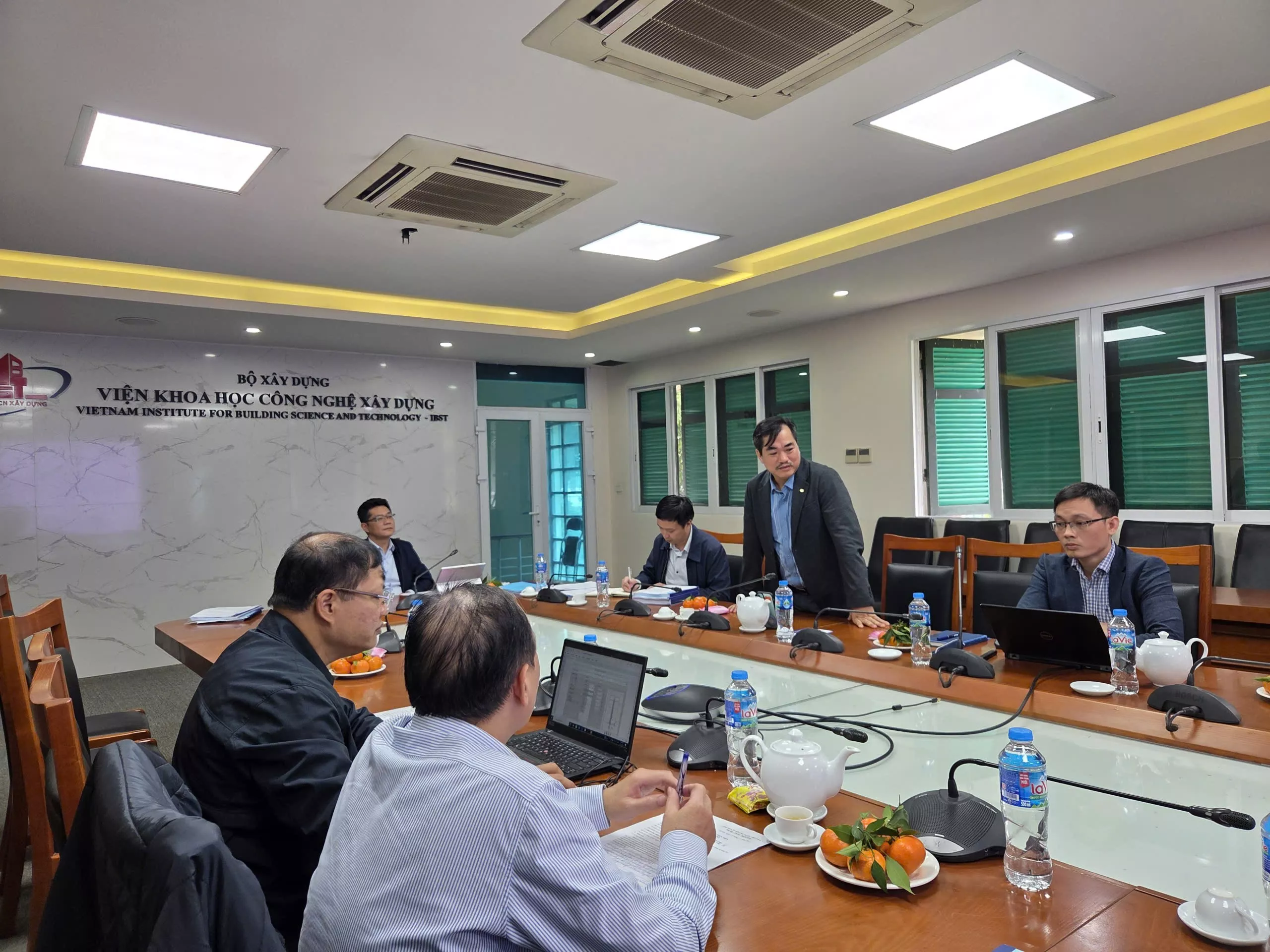 Nghiên cứu xây dựng Hướng dẫn thiết kế kết cấu liên hợp thép-bê tông cho nhà nhiều tầng chịu động đất theo tiêu chuẩn châu Âu, mã số RD 35-24