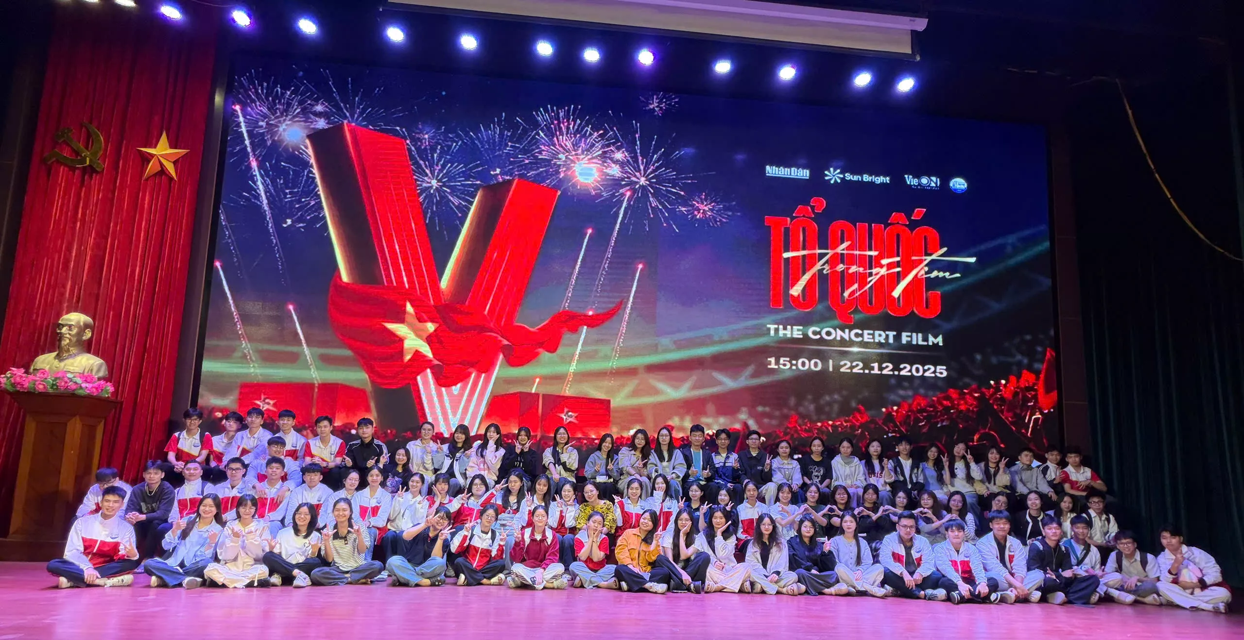 Lan tỏa lòng yêu nước và khát vọng cống hiến qua đợt sinh hoạt chính trị đặc biệt tại Trường đại học Thủy lợi