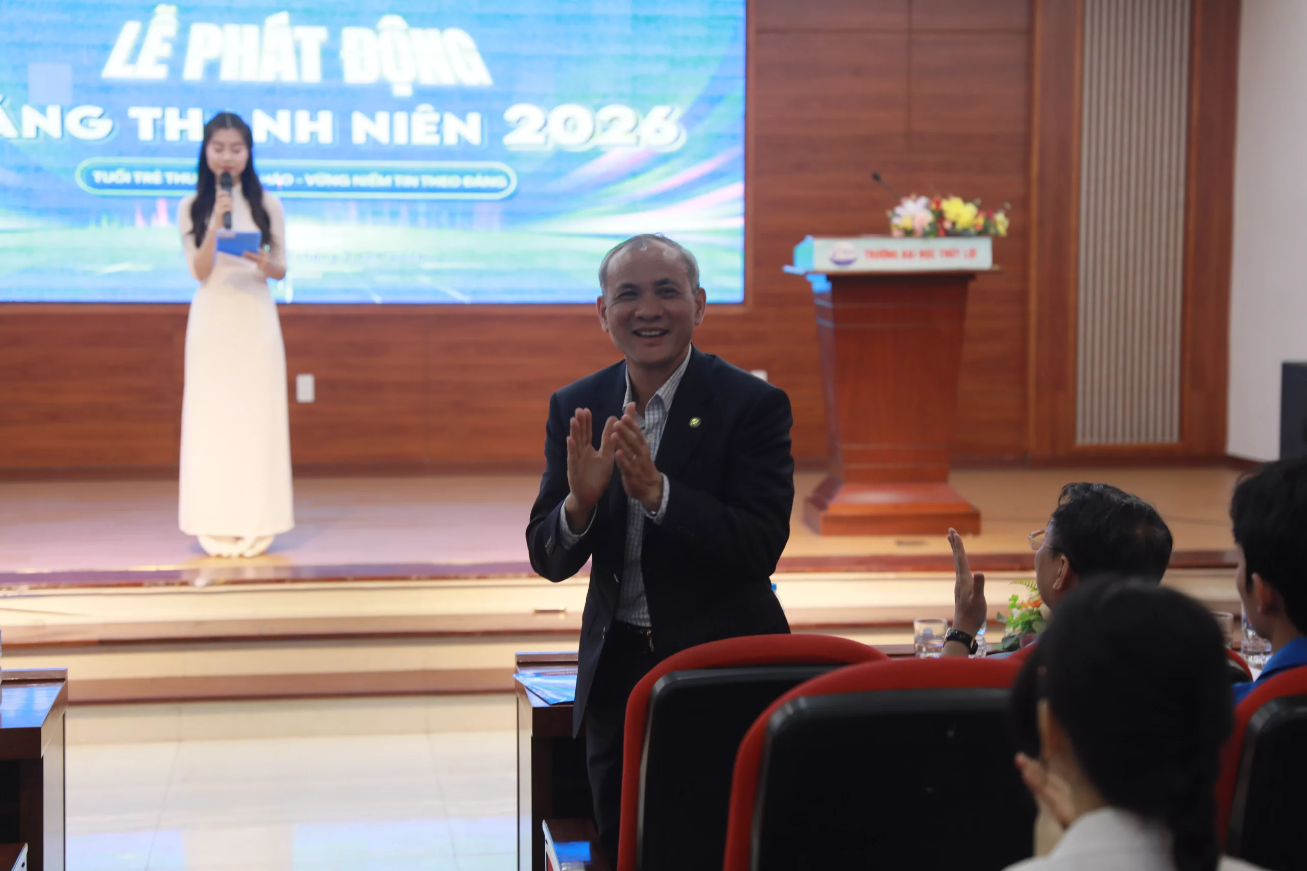 Tuổi trẻ Trường Đại học Thủy lợi ra quân Tháng Thanh niên năm 2026: “Tuổi trẻ Thủy lợi tự hào – Vững niềm tin theo Đảng”