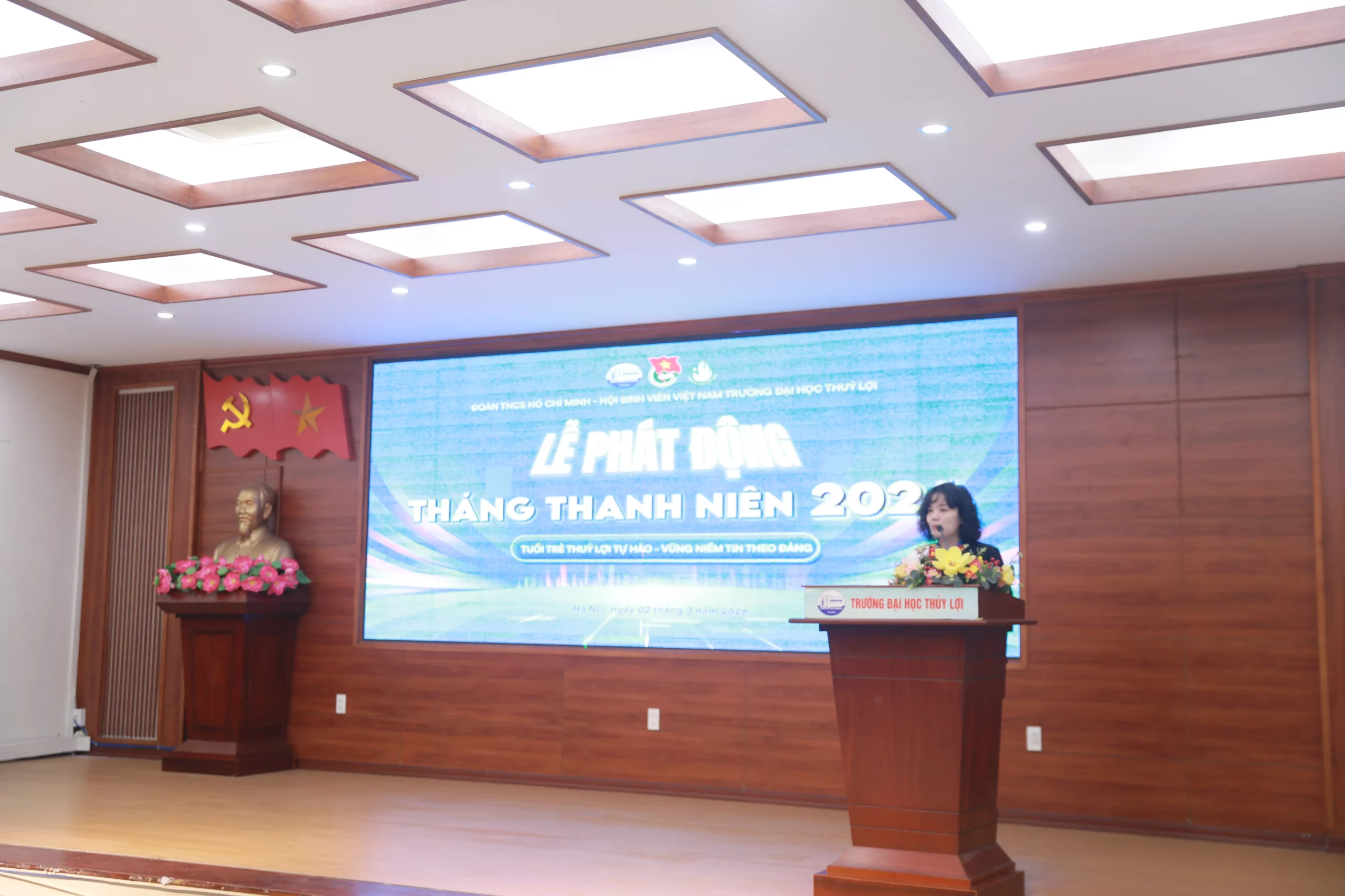 Tuổi trẻ Trường Đại học Thủy lợi ra quân Tháng Thanh niên năm 2026: “Tuổi trẻ Thủy lợi tự hào – Vững niềm tin theo Đảng”