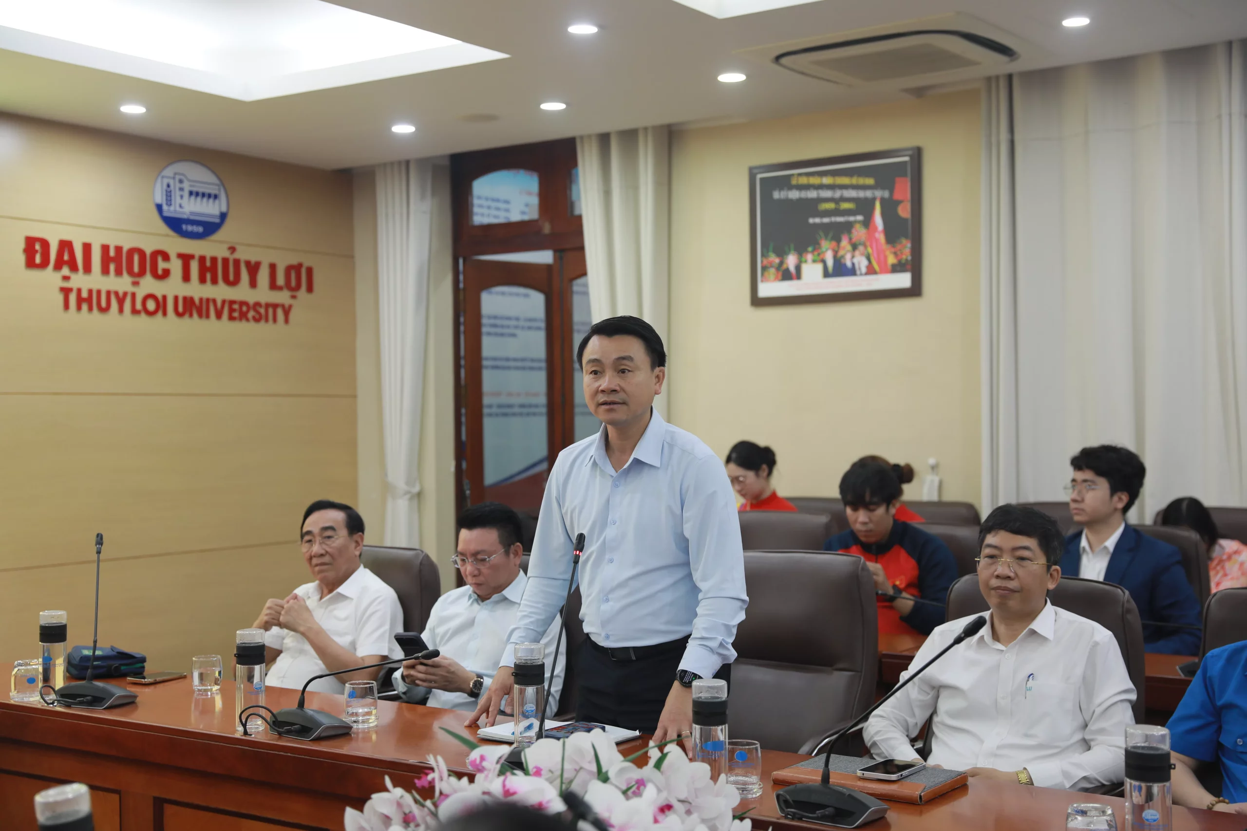 Xuất quân tham dự Vòng chung kết Giải bóng đá Thanh niên sinh viên Việt Nam lần thứ IV