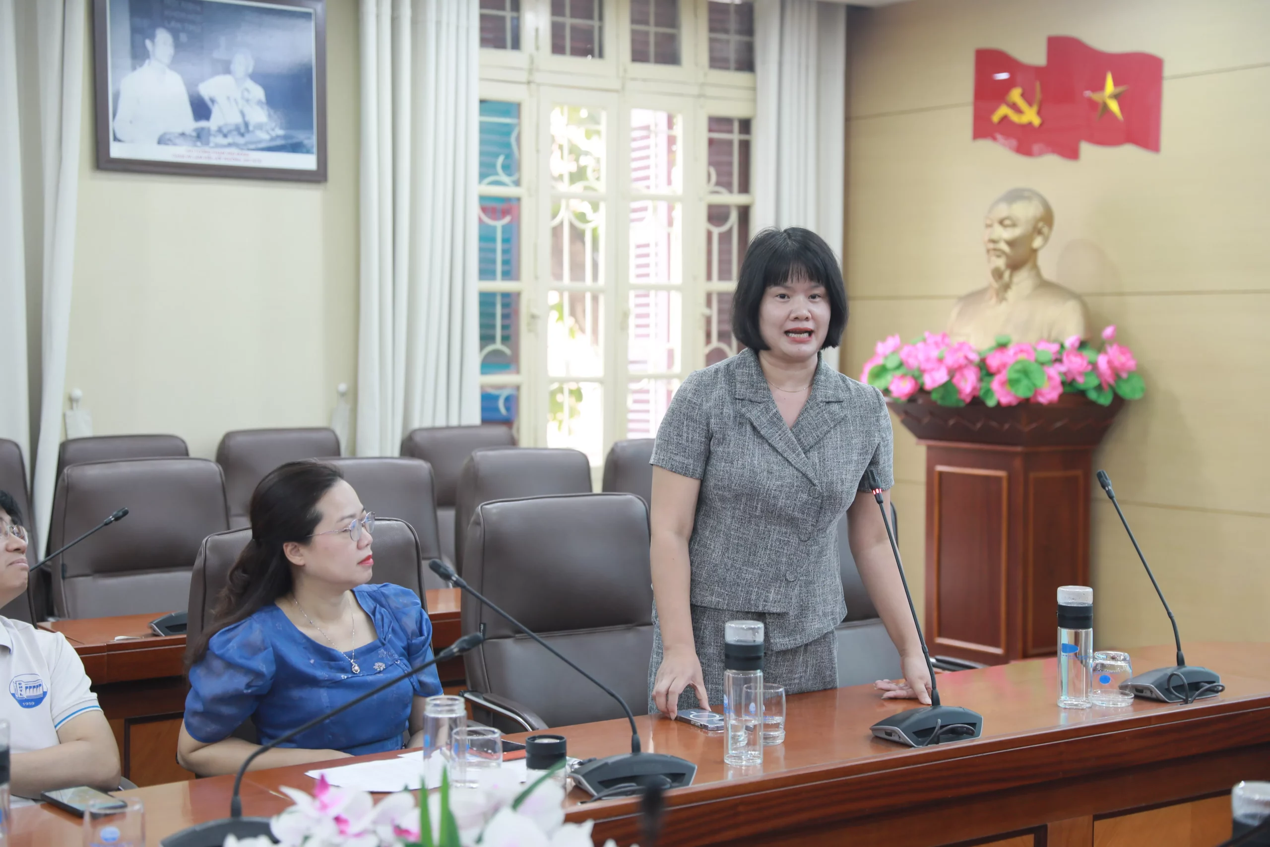 Trường Đại học Thủy lợi gặp mặt, động viên hai đội tuyển tham dự vòng Chung kết toàn quốc năm 2026
