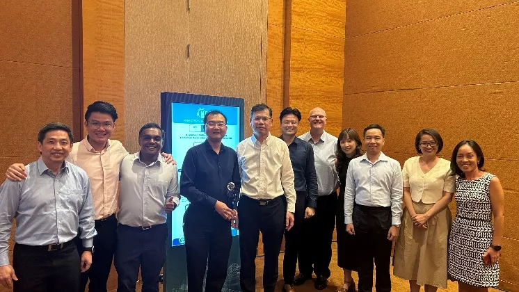 Từ giảng đường Thủy lợi đến chuyên gia tại Đại học Quốc gia Singapore