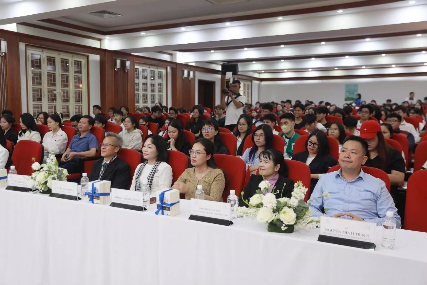 Lan tỏa tri thức, khơi dậy khát vọng lập thân, kiến quốc cho sinh viên Trường Đại học Thủy lợi
