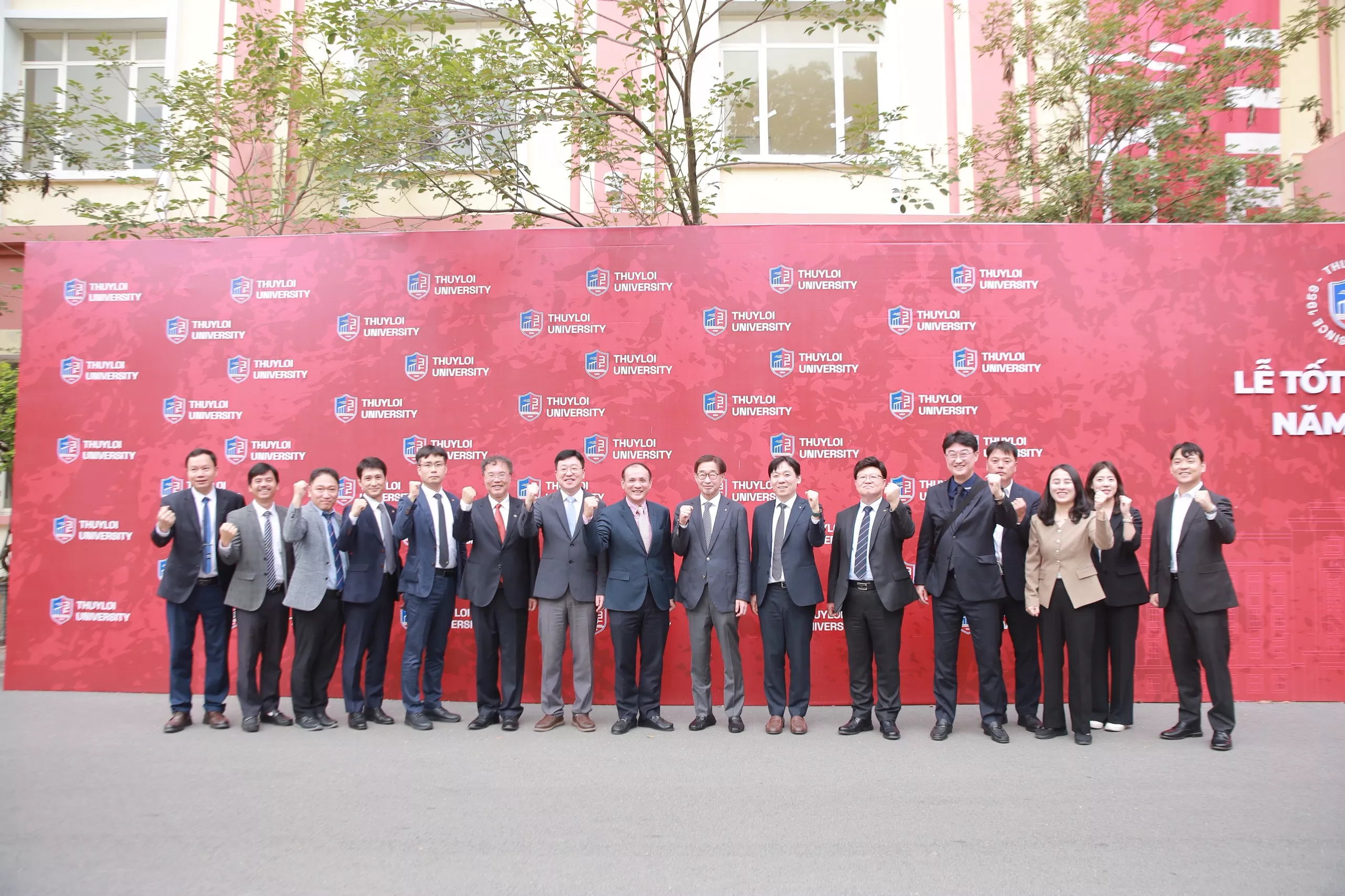 Sôi nổi chương trình giao lưu văn hóa Việt – Hàn và trao 20 suất học bổng Đại học Chosun cho sinh viên Trường Đại học Thủy lợi