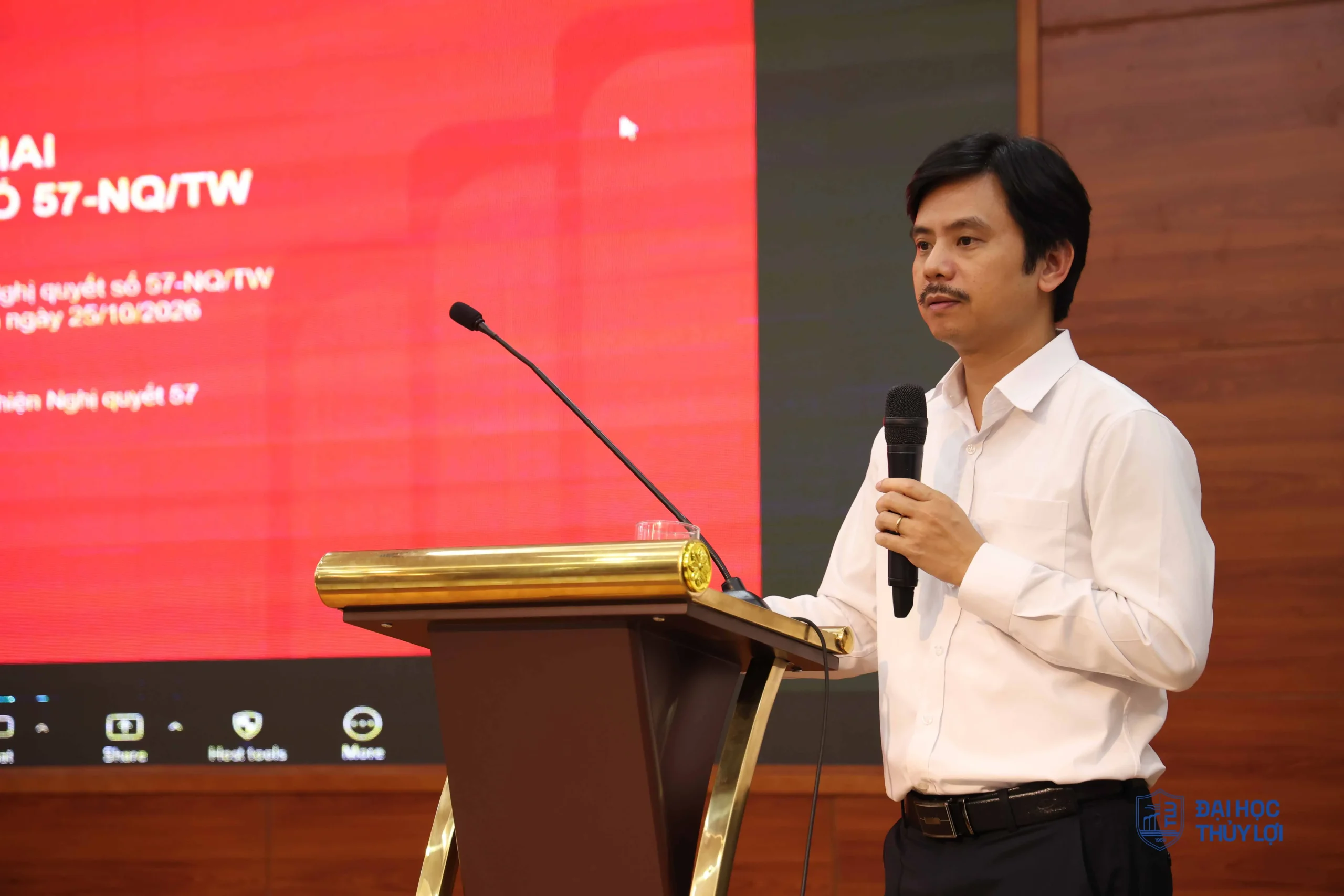 Trường Đại học Thủy lợi: Sơ kết Kế hoạch thực hiện Nghị quyết 57-NQ/TW và định hướng hoạt động KHCN thích ứng bộ chuẩn mới