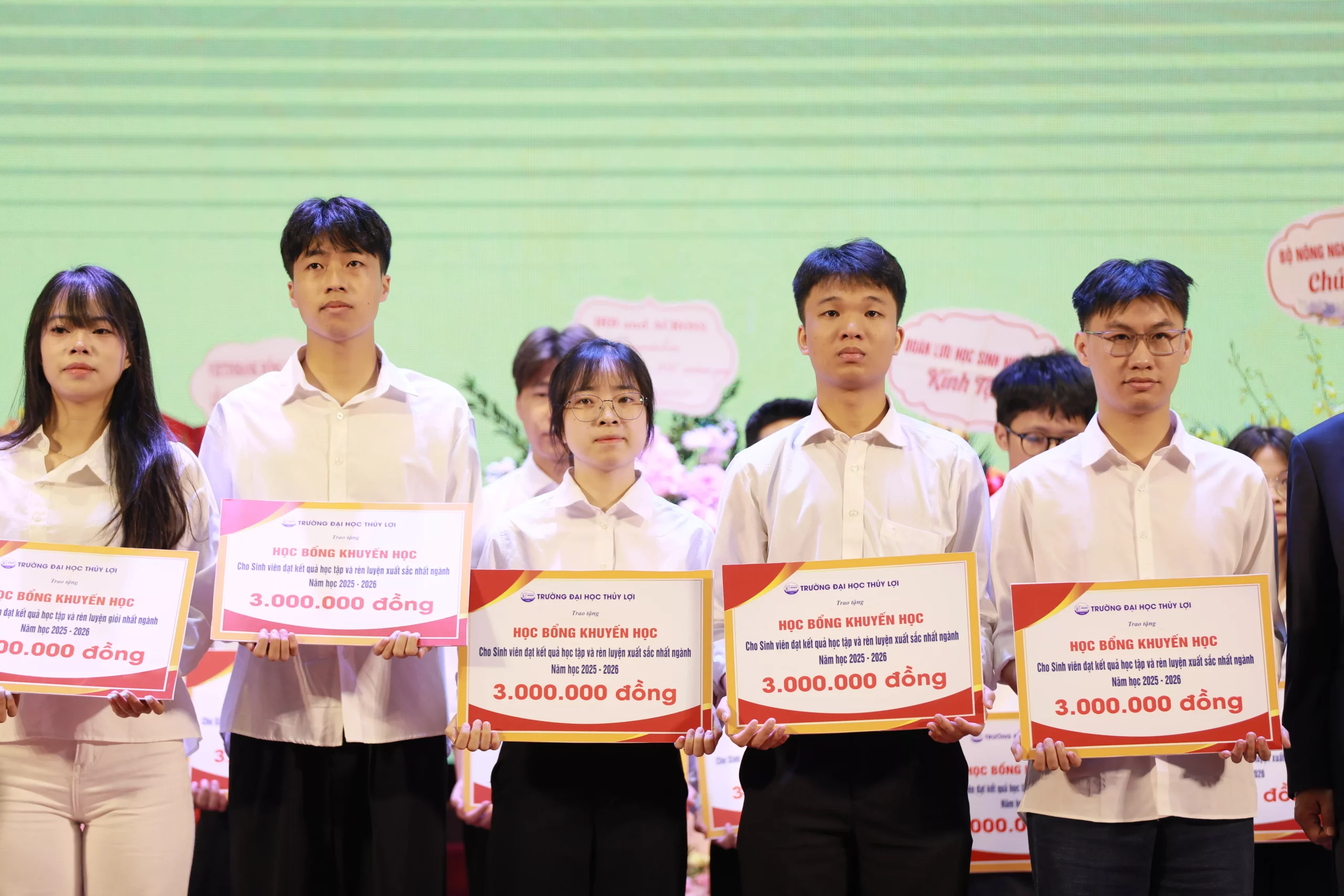 Trường Đại học Thủy lợi lan tỏa tinh thần hiếu học, chung sức xây dựng xã hội học tập